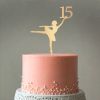 Kaketopp "Ballerina" med tall